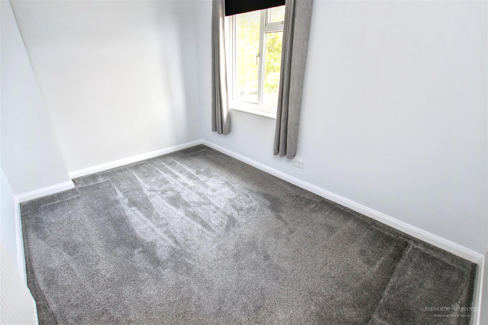 Latimer Drive, Calcot, Reading